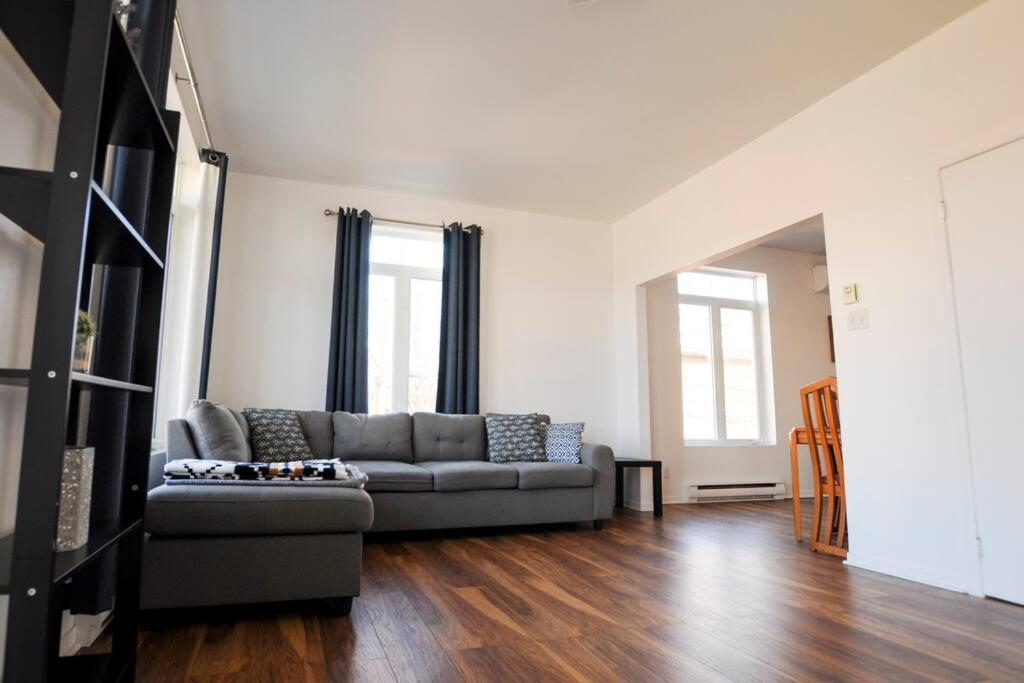 The 1810 - Spacious With Balcony - North Of Quebec Exteriör bild